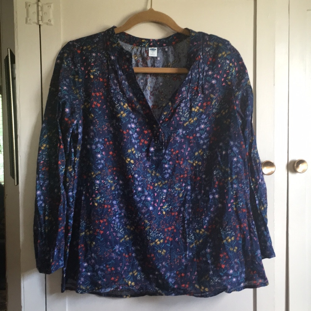 Old Navy pullover floral top